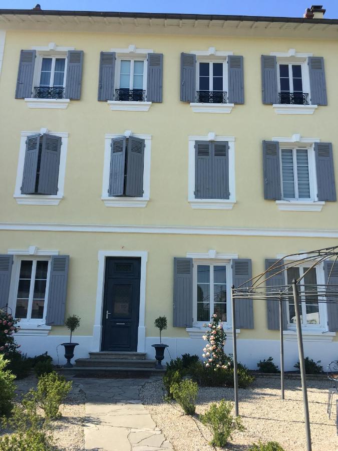 Villa Dufresne Beynost Exterior photo